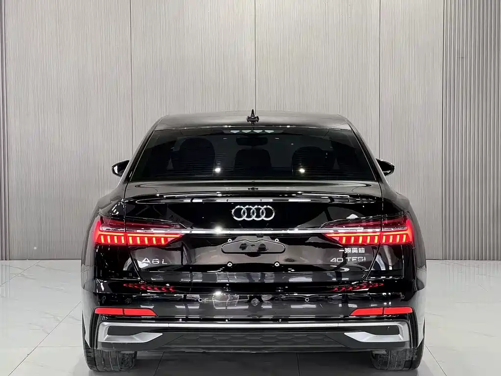 Audi A6L 2024 40 TFSI Luxury