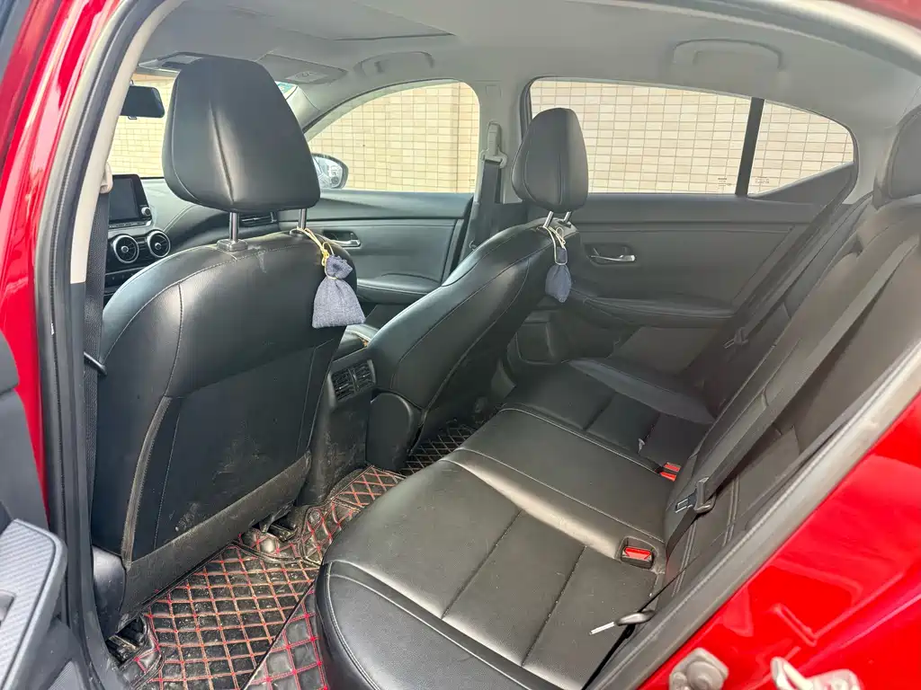 Nissan Sylphy — миниатюра 7