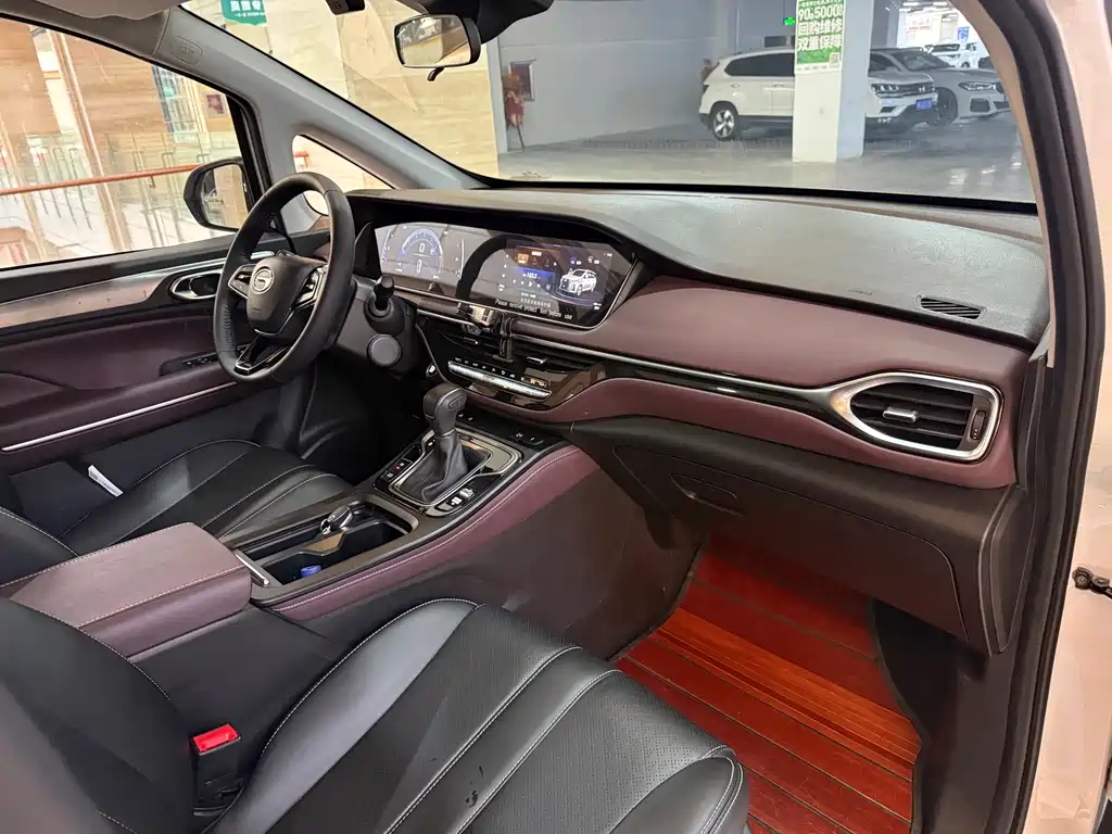 GAC Motor Trumpchi M6 — миниатюра 9