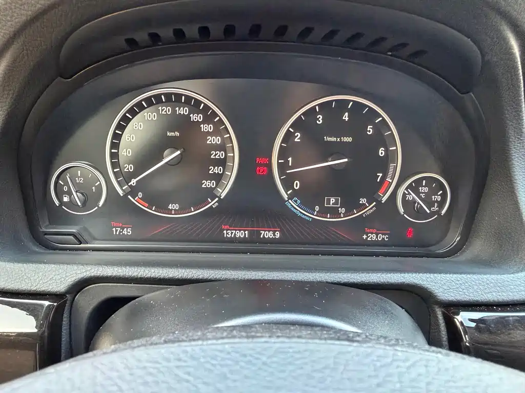 BMW 5 Series GT — миниатюра 6