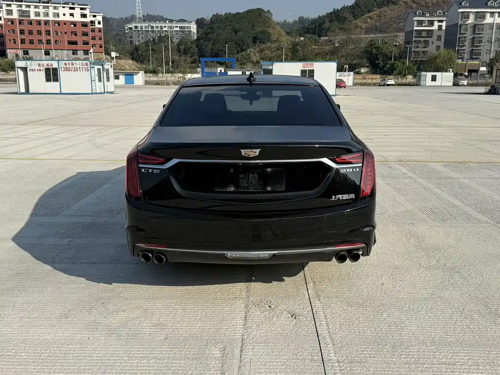 Cadillac CT6 — миниатюра 8