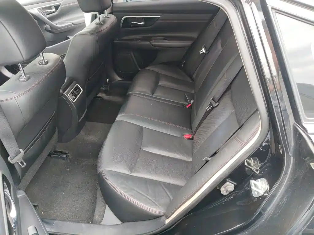 Nissan Teana — миниатюра 13