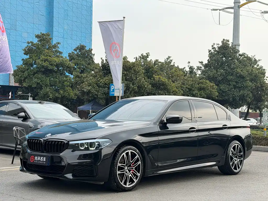 BMW 5 Series 2020