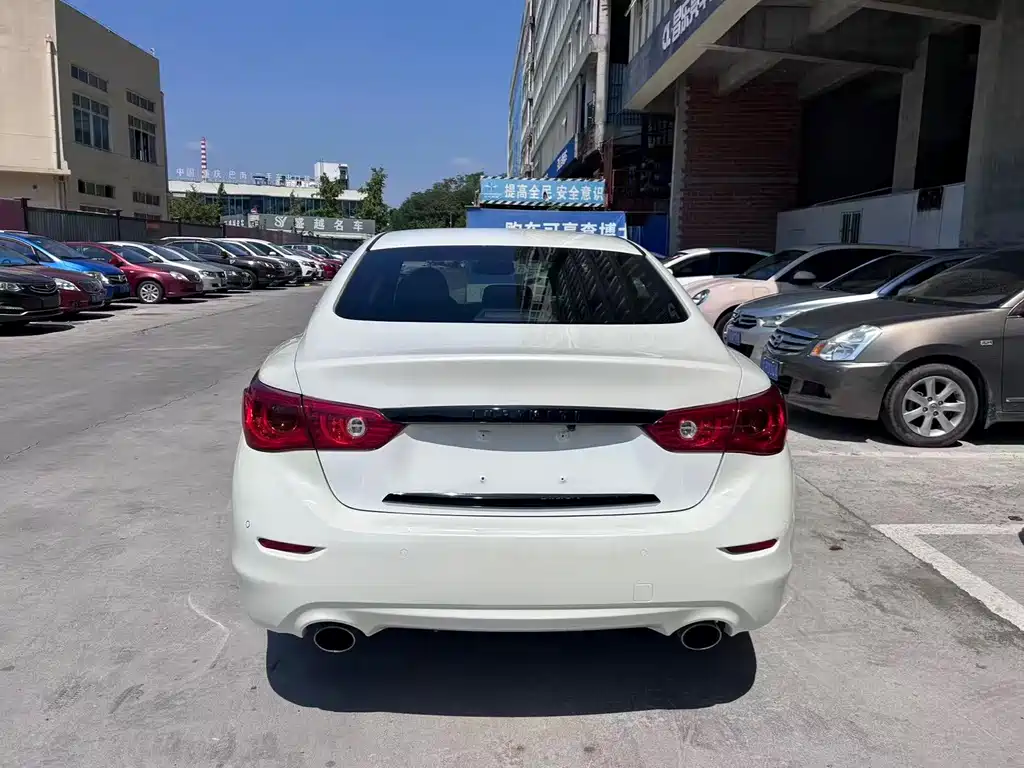 Infiniti Q50L — миниатюра 13