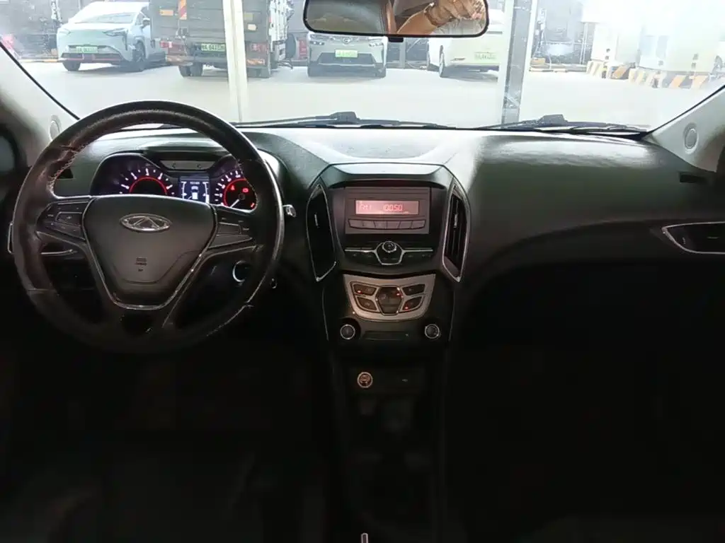 Chery Arrizo 5 — миниатюра 10