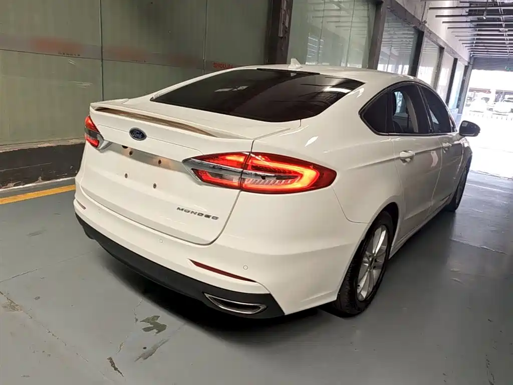 Ford Mondeo 2018 EcoBoost 180 Fashion VI