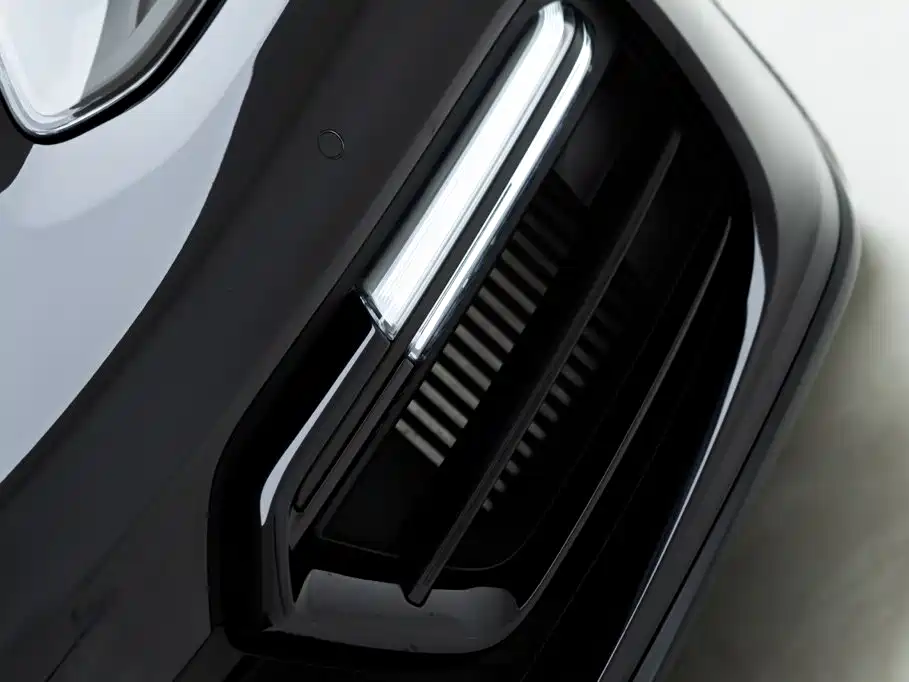 Porsche Panamera — миниатюра 5