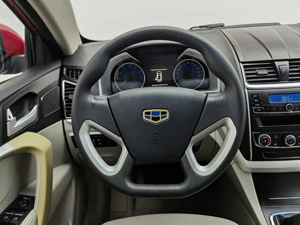 Geely Emgrand — миниатюра 11