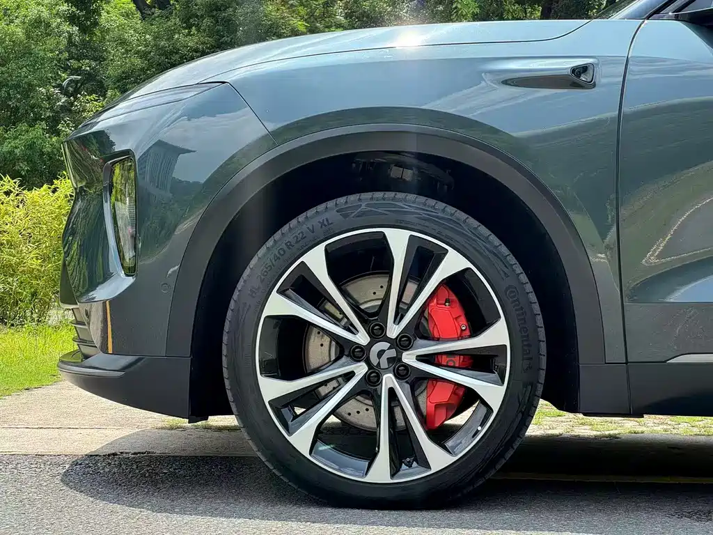 NIO ES8 — миниатюра 16