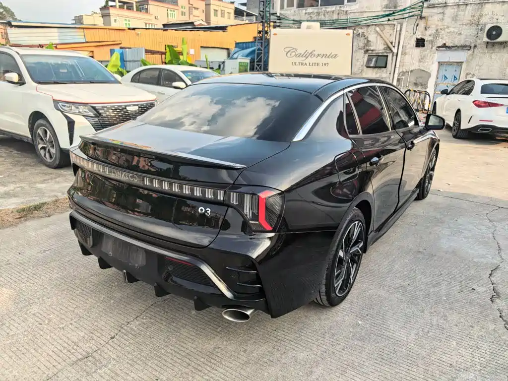 Lynk & Co 03 — миниатюра 10