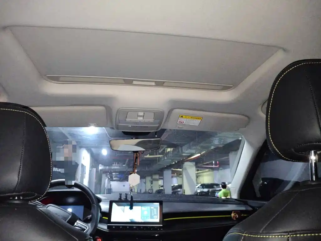 Roewe i5 — миниатюра 9