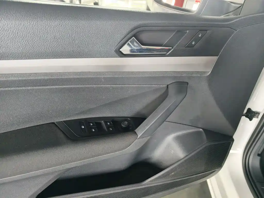 Volkswagen Lavida — миниатюра 10