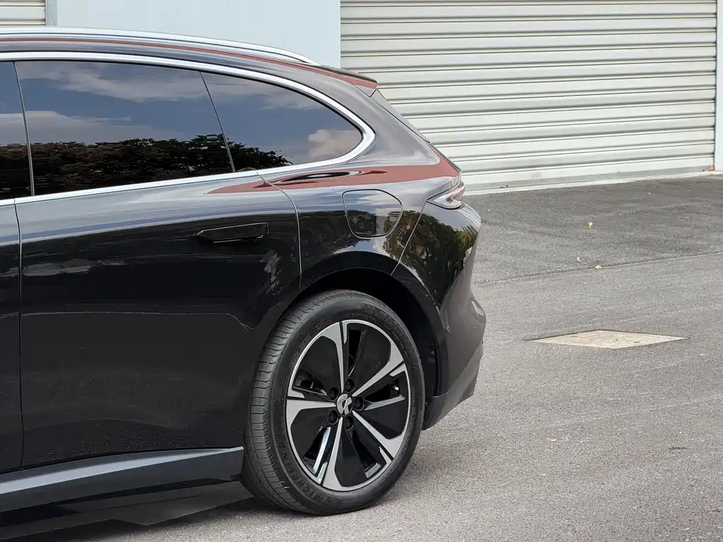 NIO ET5T — миниатюра 20