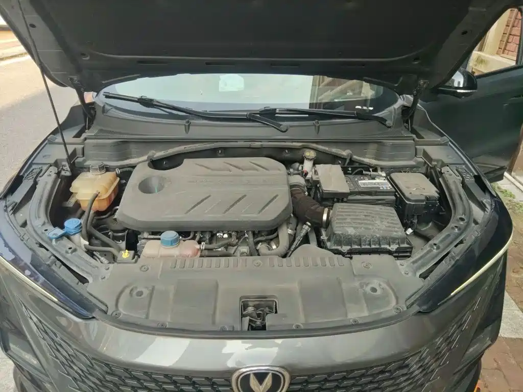 Changan UNI-T — миниатюра 21
