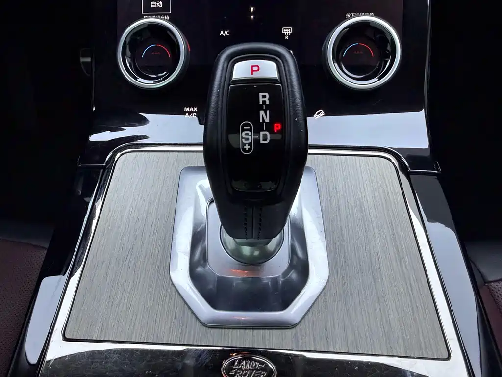 Land Rover Evoque — миниатюра 16