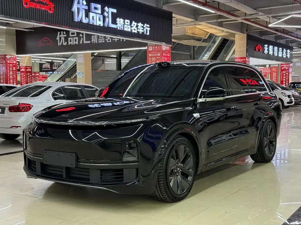 Li Auto Li L8 2024