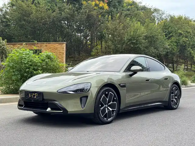 XIAOMI CAR XIAOMI SU7 2025