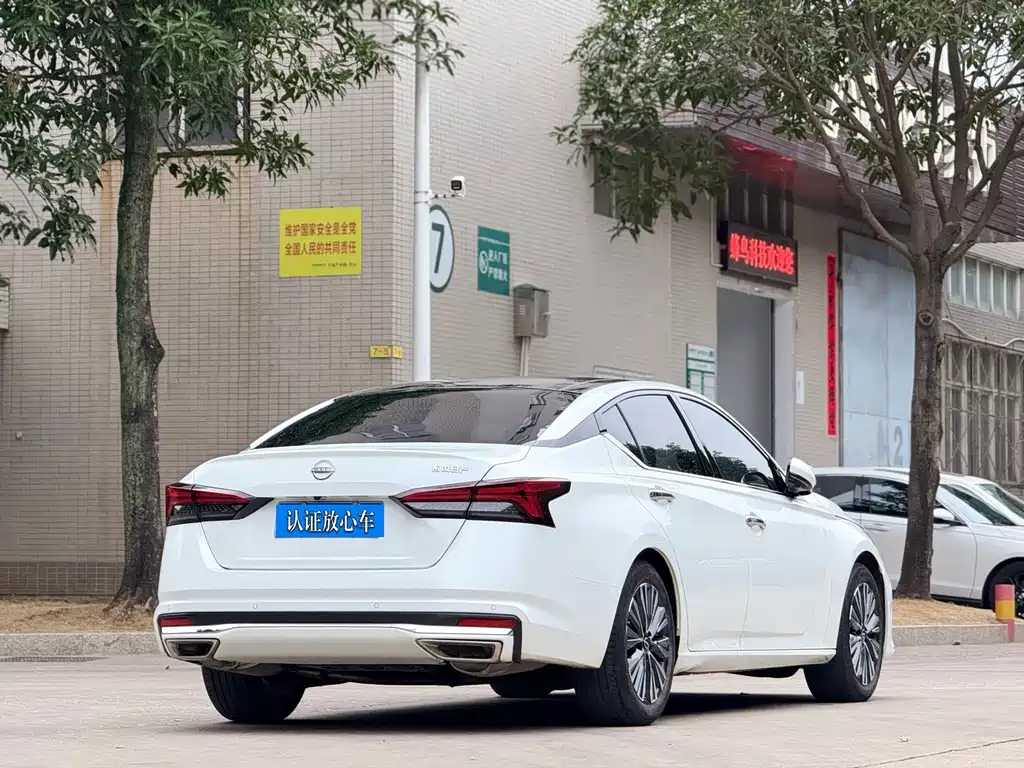 Nissan Teana — миниатюра 2