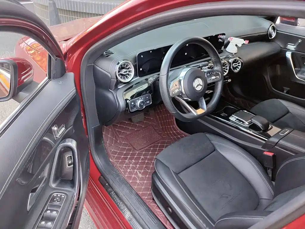 Mercedes-Benz A-Class — миниатюра 16