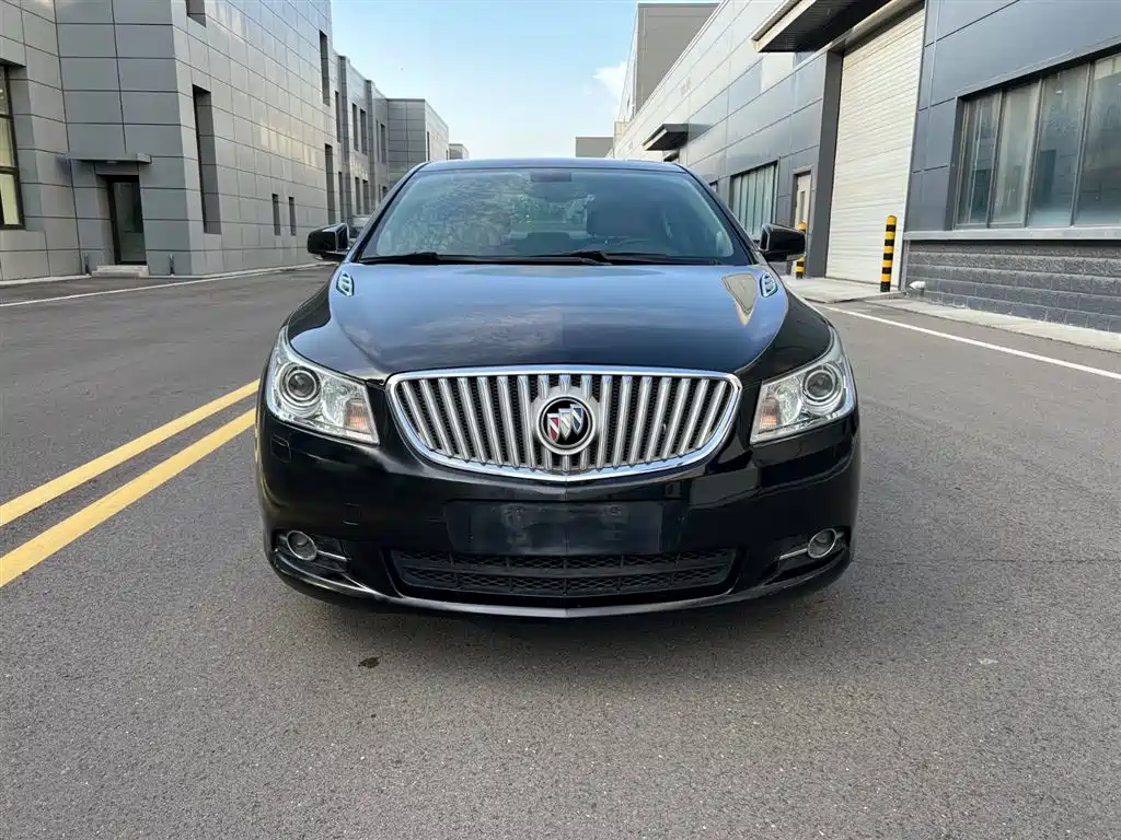 Buick LaCrosse 2012 2.4L SIDI