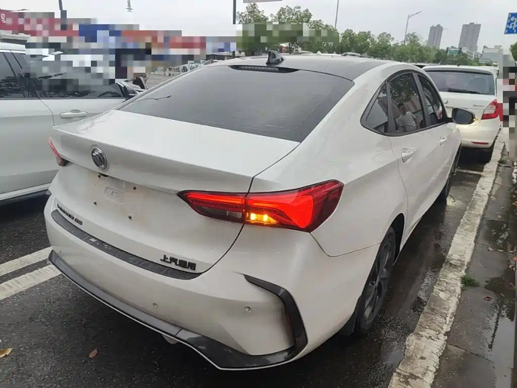 Buick Verano — миниатюра 7