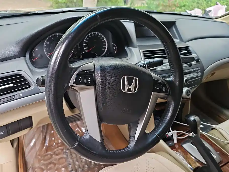Honda Accord — миниатюра 15