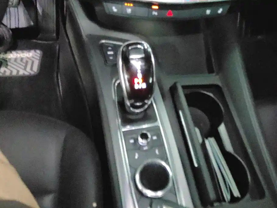 Cadillac CT5 — миниатюра 16