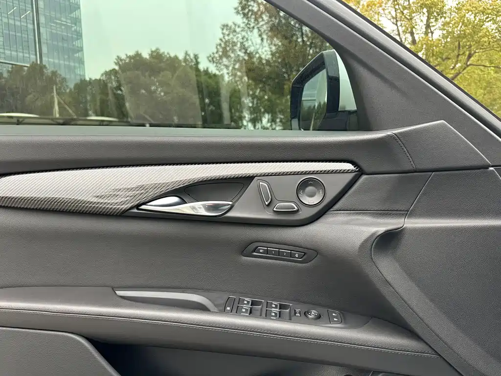 Cadillac CT6 2022 28T