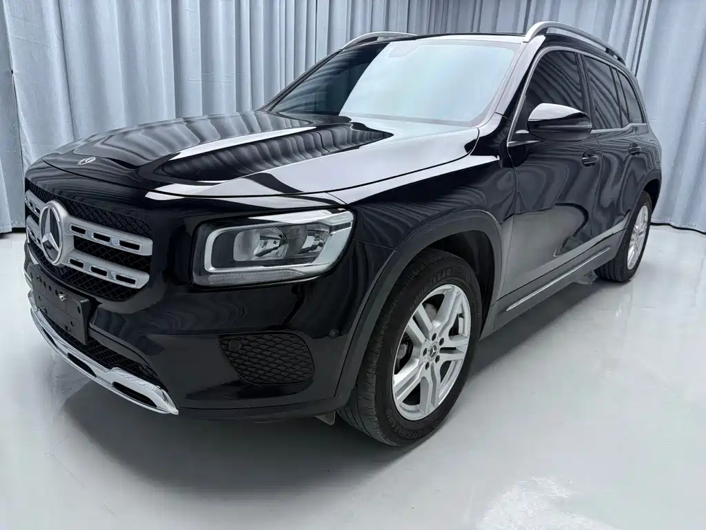 Купить Mercedes-Benz GLB