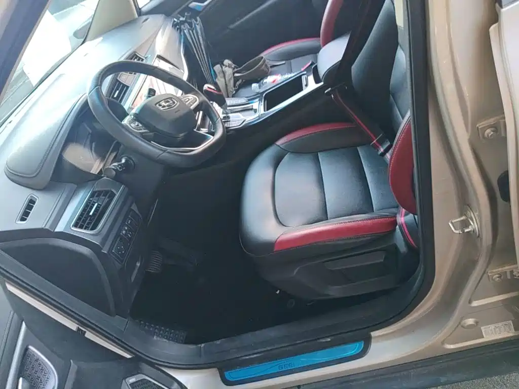 Geely Emgrand GS — миниатюра 15