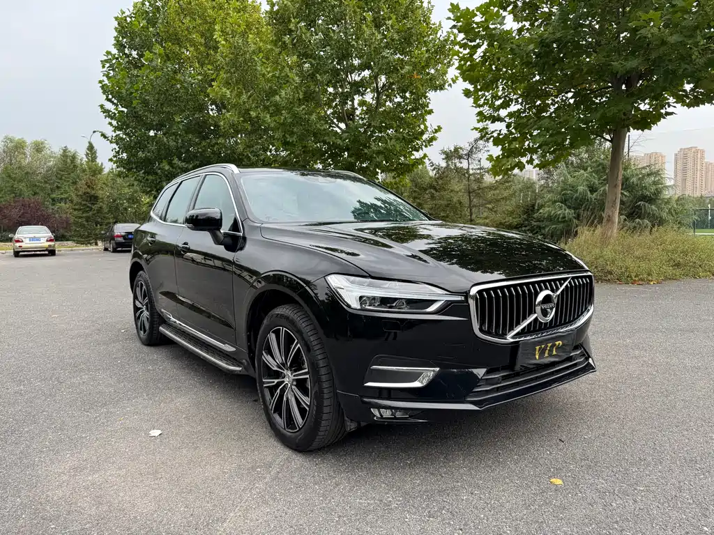 Volvo XC60 T5 4WD Smart Elegant Luxury Edition, фото 3