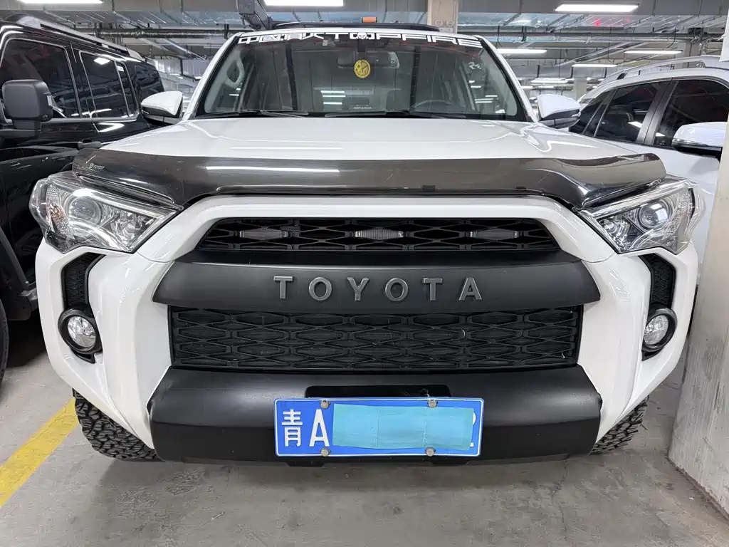 Toyota 4Runner 2019 4.0L AT