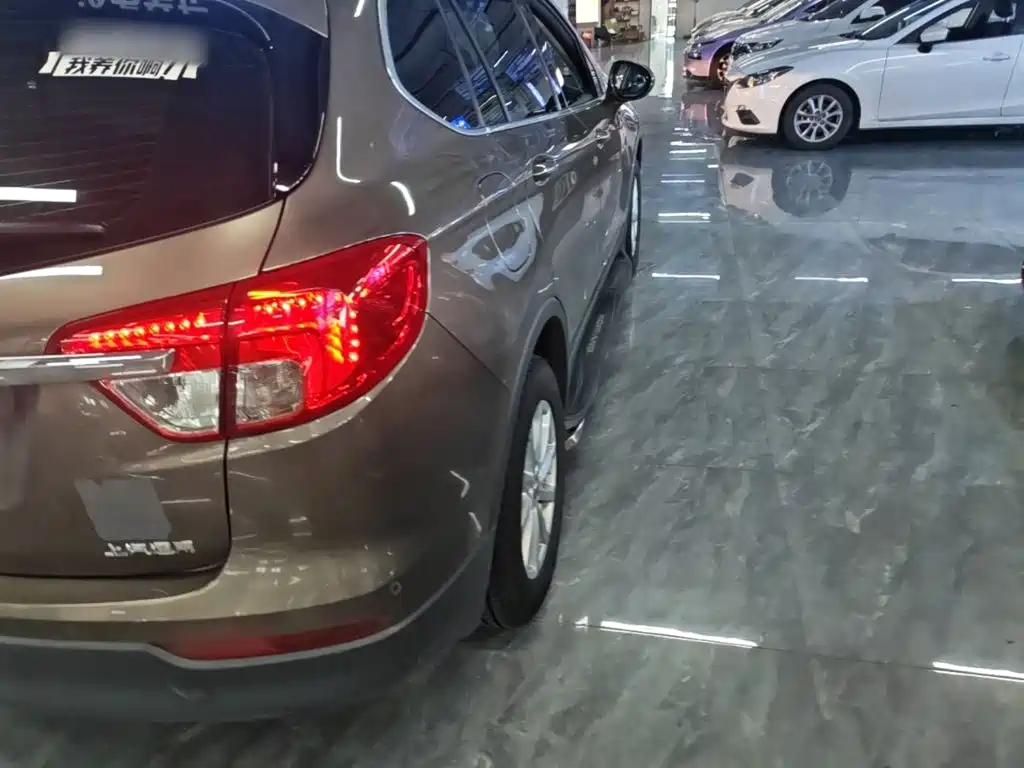 Buick Envision Plus — миниатюра 8