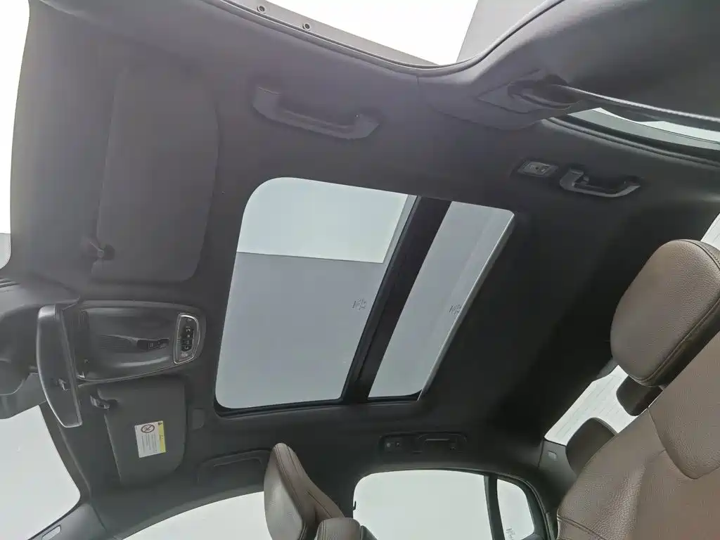 Volvo S60 — миниатюра 14