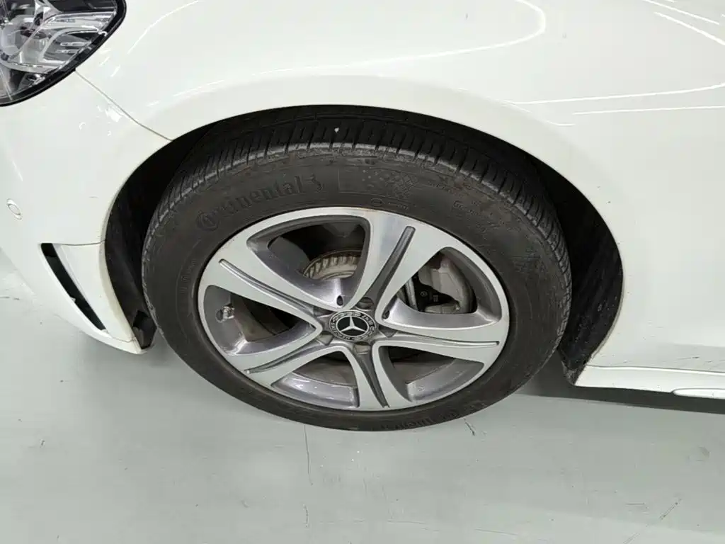 Mercedes-Benz C-Class — миниатюра 23