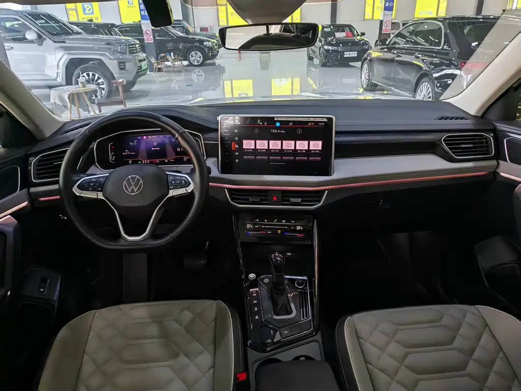 Volkswagen Tayron 2024 330TSI Luxury Plus
