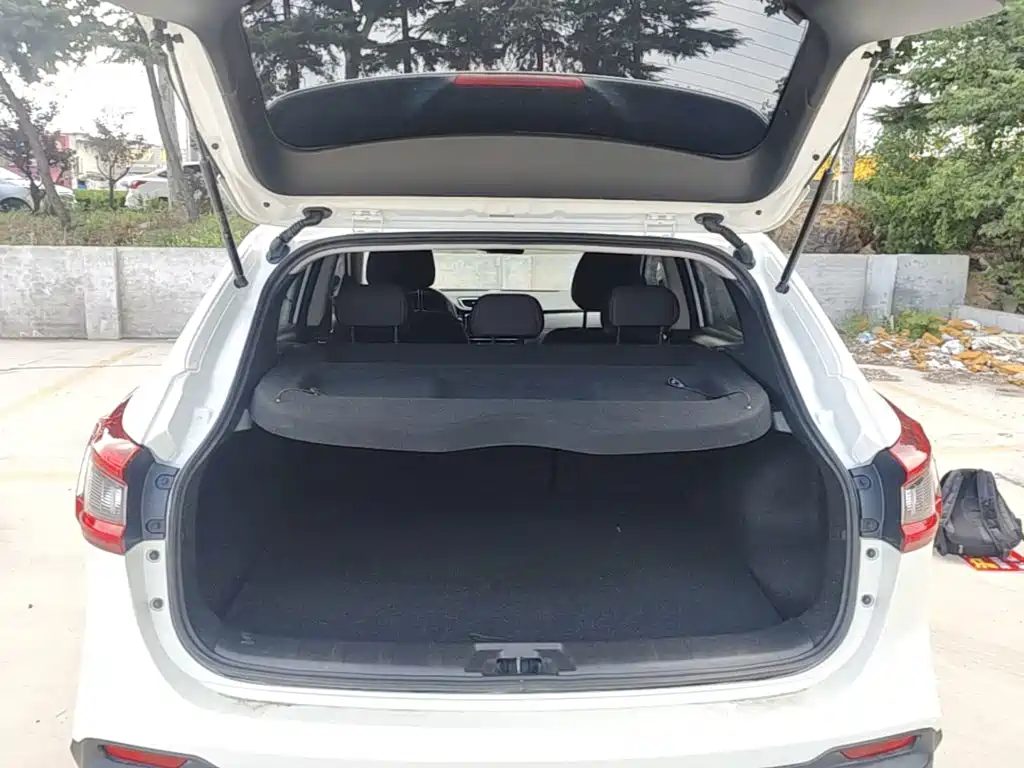 Nissan Qashqai — миниатюра 19