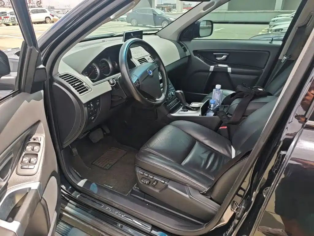 Volvo XC Classic — миниатюра 15