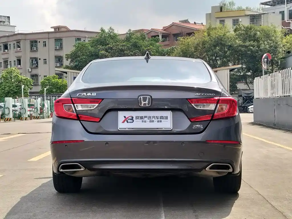 Honda Accord — миниатюра 6