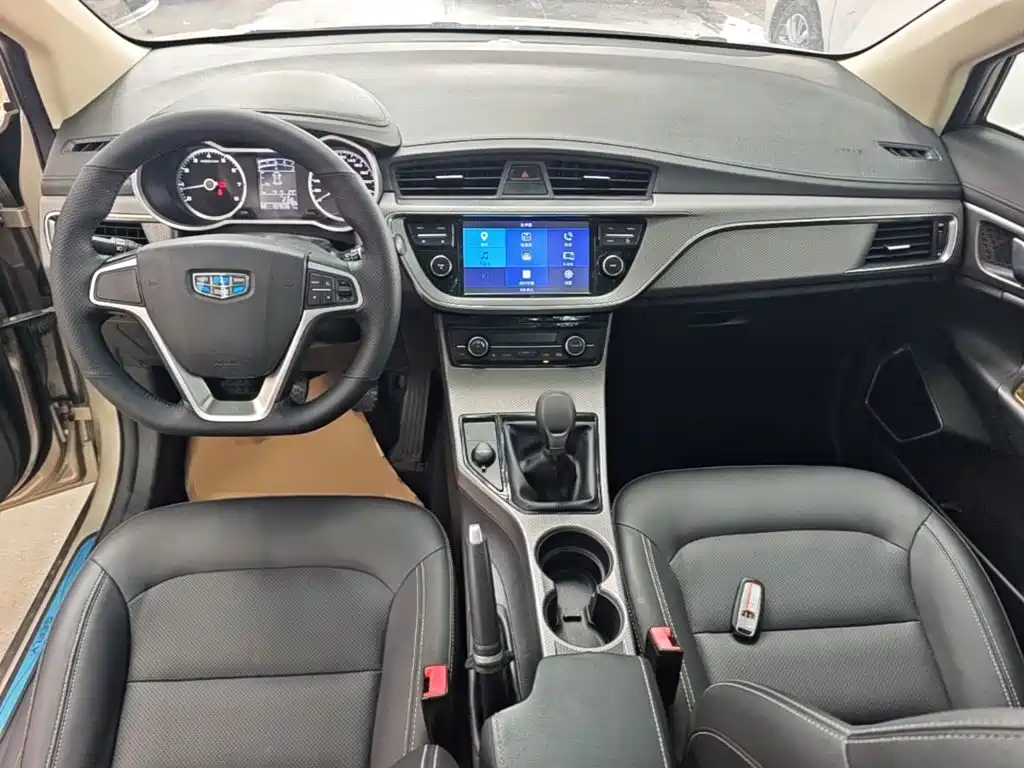 Geely Emgrand GS — миниатюра 10