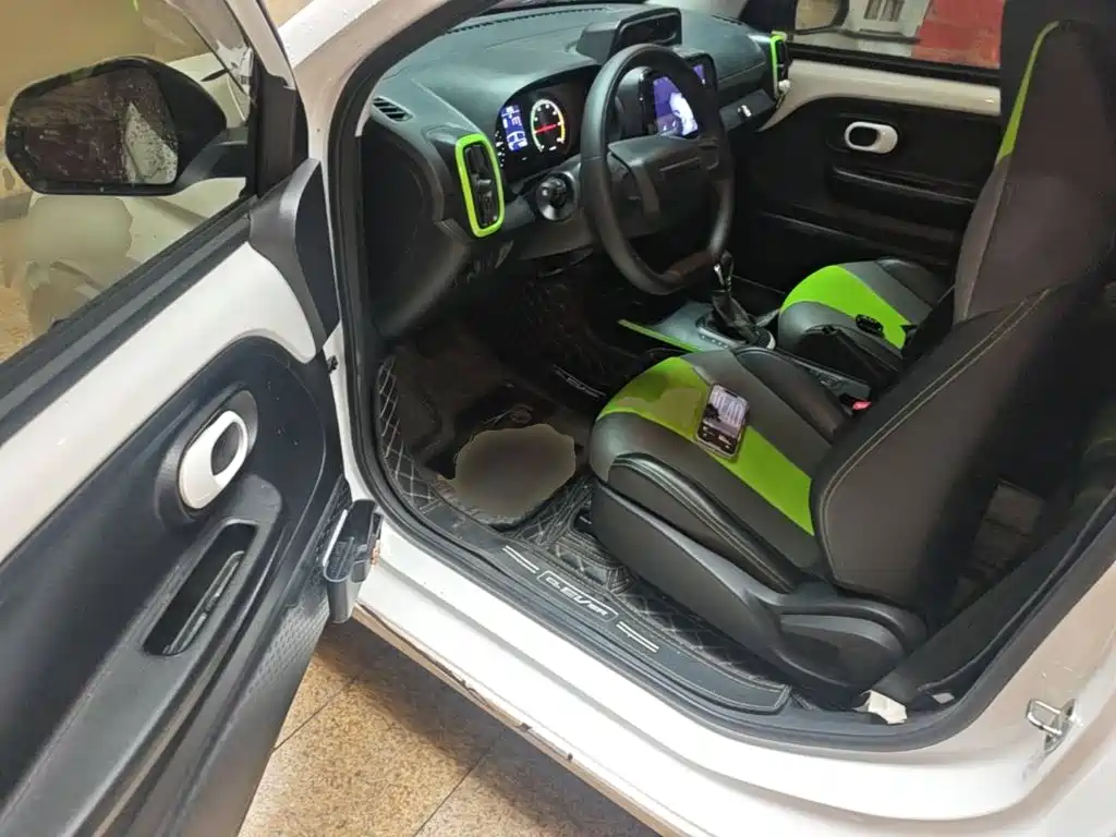 Roewe Clever — миниатюра 16