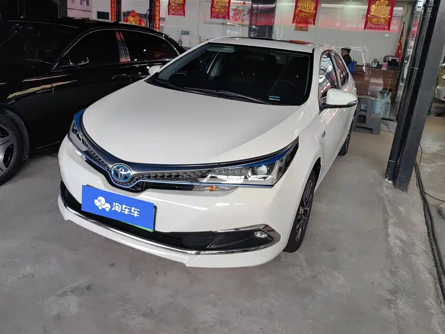 TOYOTA COROLLA DUAL ENGINE E+