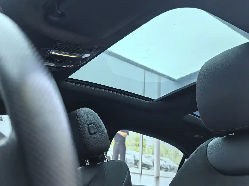 Mercedes-Benz A-Class — миниатюра 28