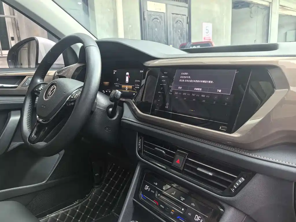 Volkswagen Tharu — миниатюра 5