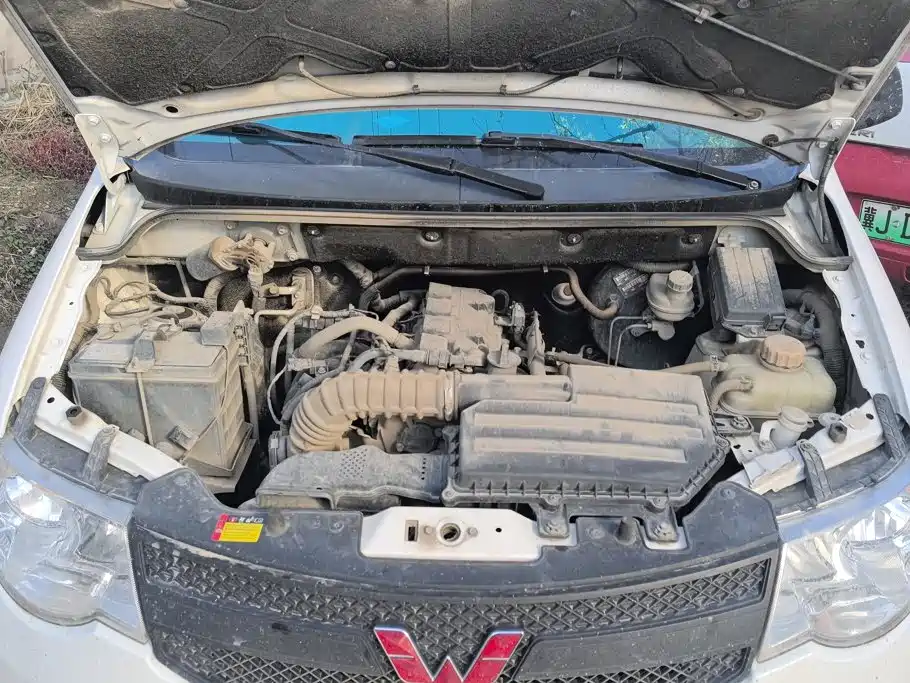 Wuling Hongguang — миниатюра 10
