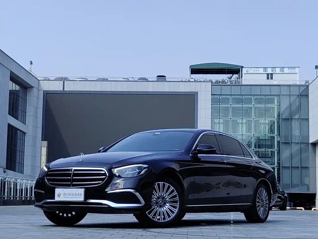 MERCEDES-BENZ  E CLASS
