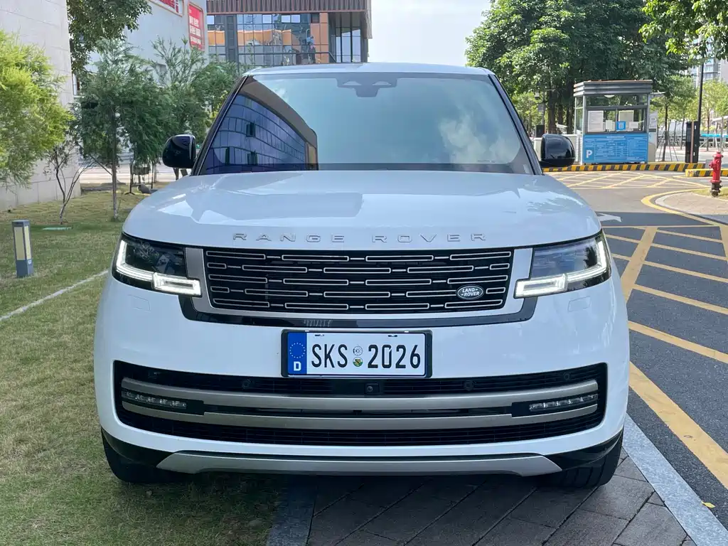 Land Rover Range Rover — миниатюра 2