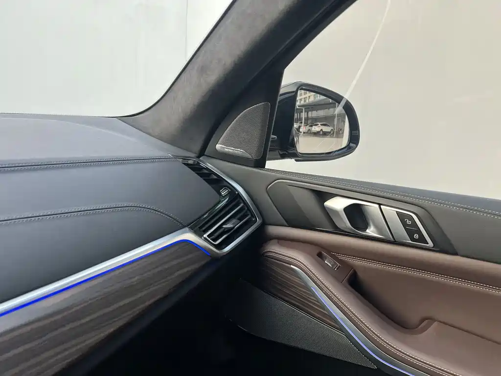 BMW X5 — миниатюра 4