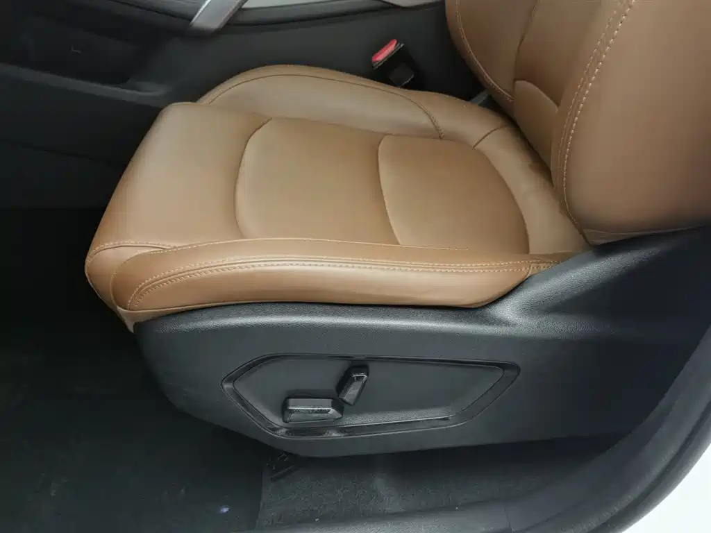 GEELY AUTOMOBILE BOYUE