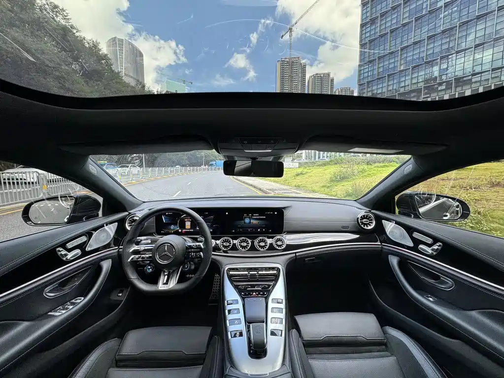 MERCEDES-BENZ AMG GT